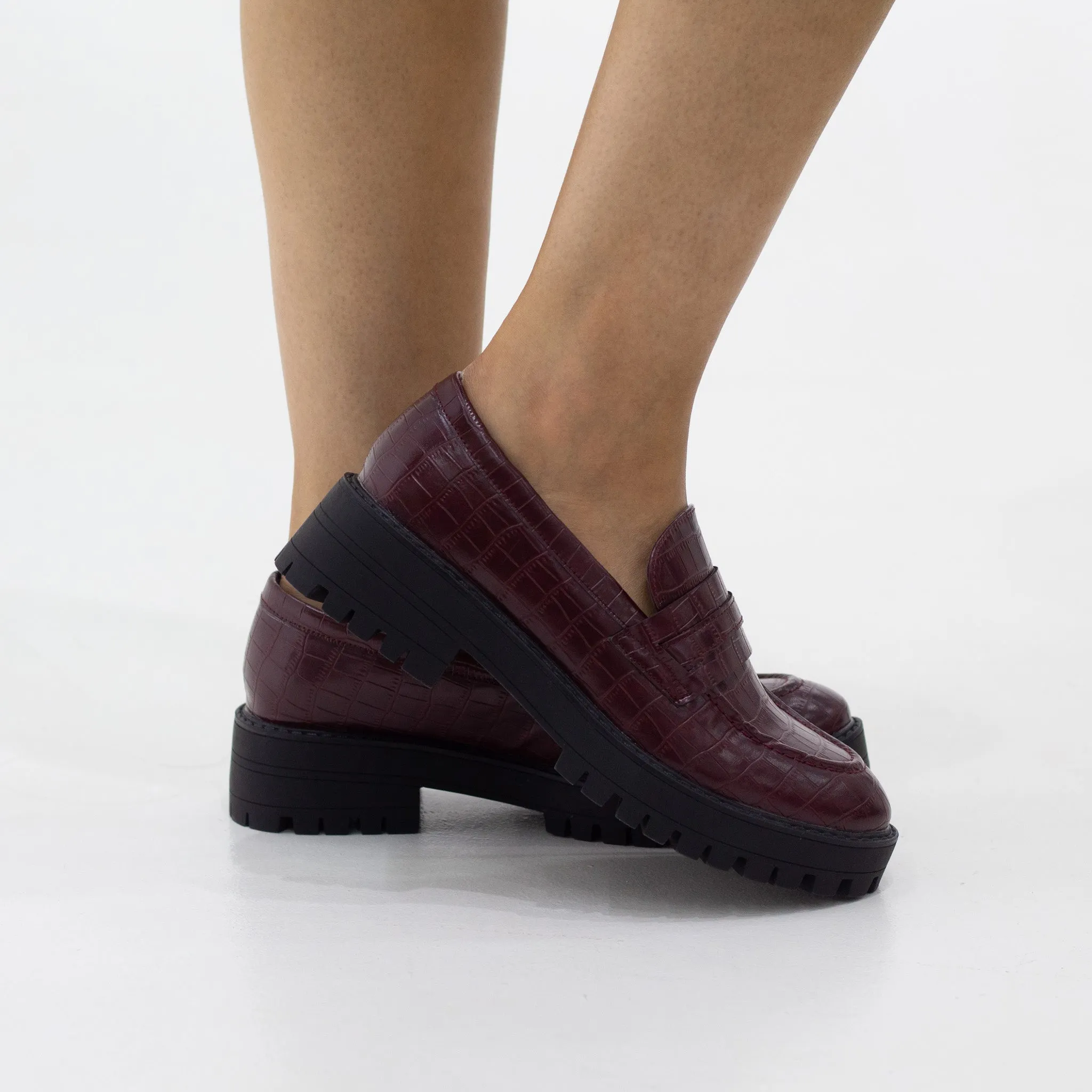 Dofa faux croc embellished leather loafers