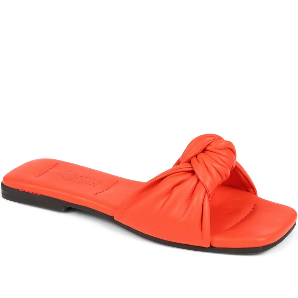 Madelena Slip-On Mules - MADELENA / 324 027