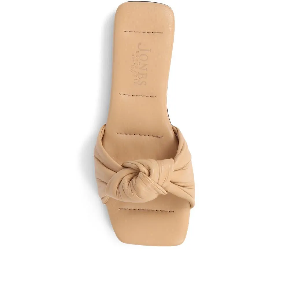 Madelena Slip-On Mules - MADELENA / 324 027