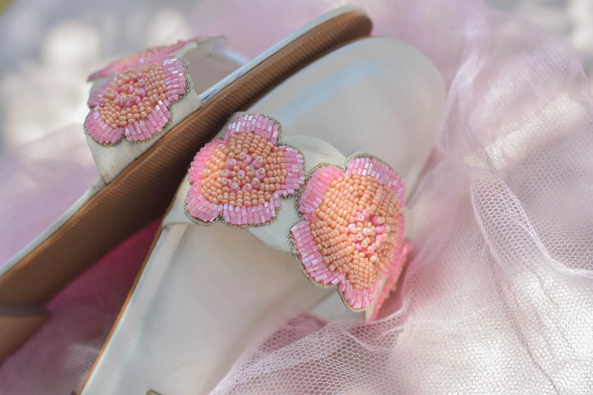 Slides | Peony